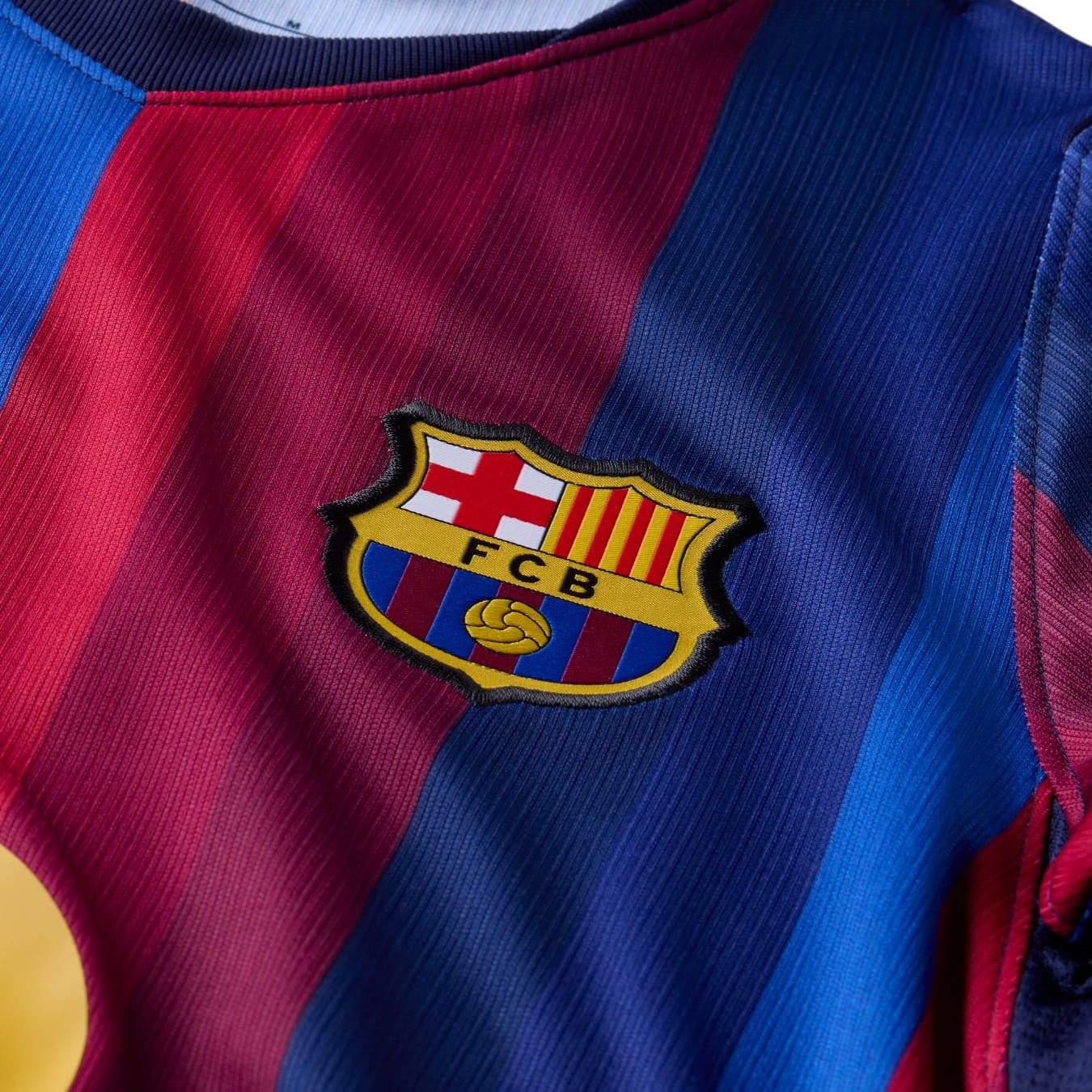 Maillot FC Barcelone Domicile 2026/2027 – Image 3